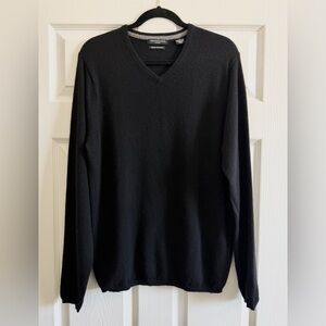 IMPERMEABLE  Elegant Black V-Neck Merino Wool and Cashmere Blend Sweater for Men